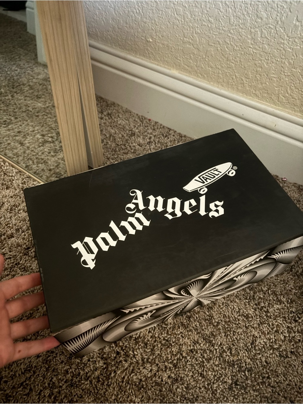 Palm Angels Black and White Logo Shoe Box